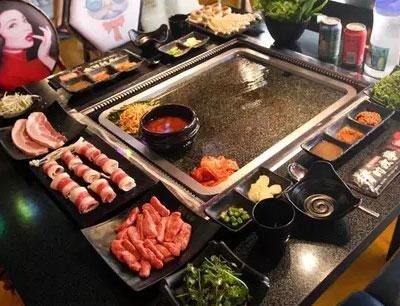 猪的故事石板烤肉